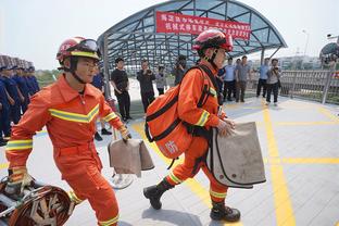 马德兴：约旦裁判马克哈德梅赫将执法6日泰山vs横滨